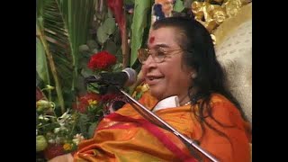 Guru Puja: Het assimileren van de absolute kennis thumbnail