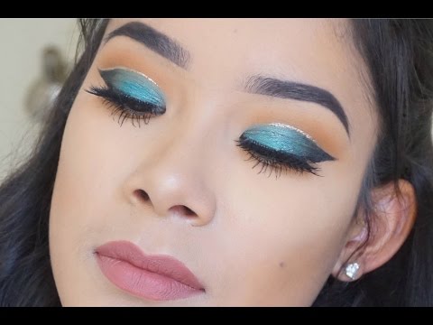 Peacock Eye Makeup Tutorial | Inspired by Cinda.beauty