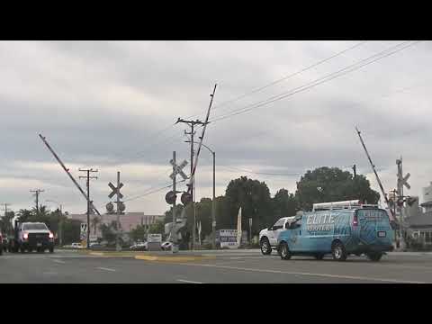 Ex-SP Geep 1162 w/P3 Leads The Marlboro Local - Orange, CA