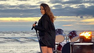 Nola - На свет