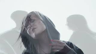 Video zu 'Eternal Crush' ansehen