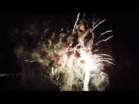 Foc artificii Serbarile Comunei Mihaesti 2016...