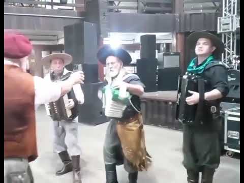 Tibúrcio da Estância, João Luiz Corrêa & Amigos 