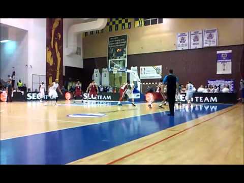 Best play from CSU Asesoft Ploiest - Hapoel Jerusalem