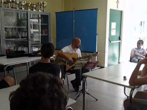Alessandro Mancuso parla delle canzoni e del pubblico.wmv