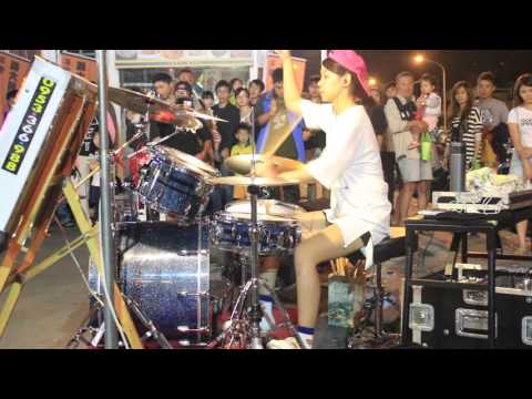 2015.10.18侑真 經貿夜市【黃妃-追追追】