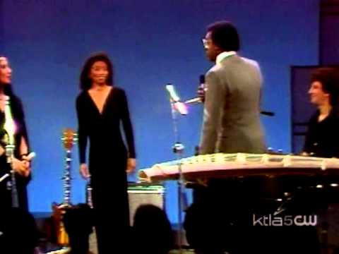 A Taste of Honey - I'll Try Something New (Soul Train 1982)