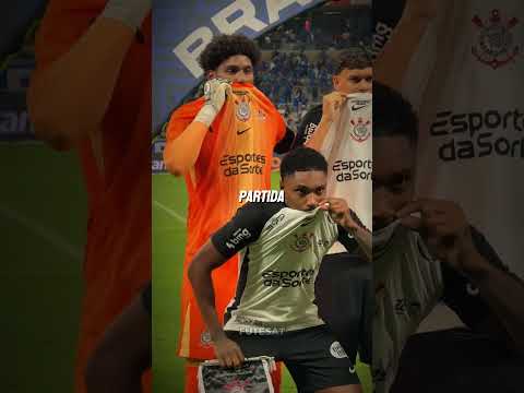 POR QUE OS JOGADORES DO CORINTHIANS COBRIRAM O ROSTO AO ENTRAR EM CAMPO??