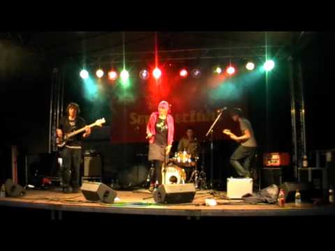 Antinoise - What You Get (live @ Sommerfühl 2010)