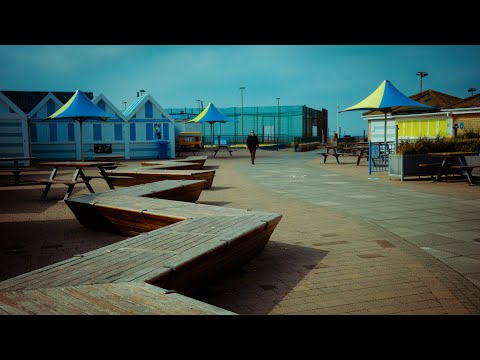 Do This to Pick The Best Aperture For Street Photography