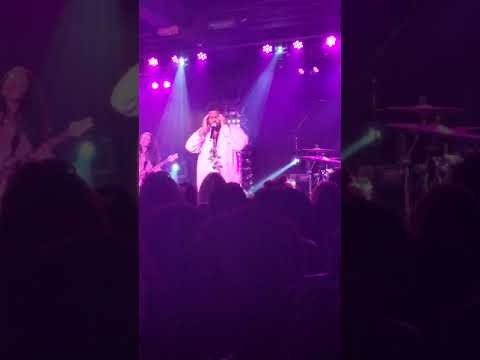 Pink Sweat$ performs "Body Ain't Me" in STL