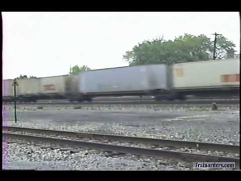Classic Railroad Series 570 - Conrail at Lyons, NY River Line May 30, 1992