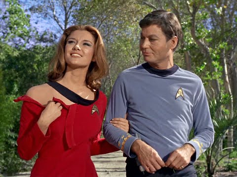 BEAUTIFUL LADIES OF STAR TREK TOS - Shore Leave 02
