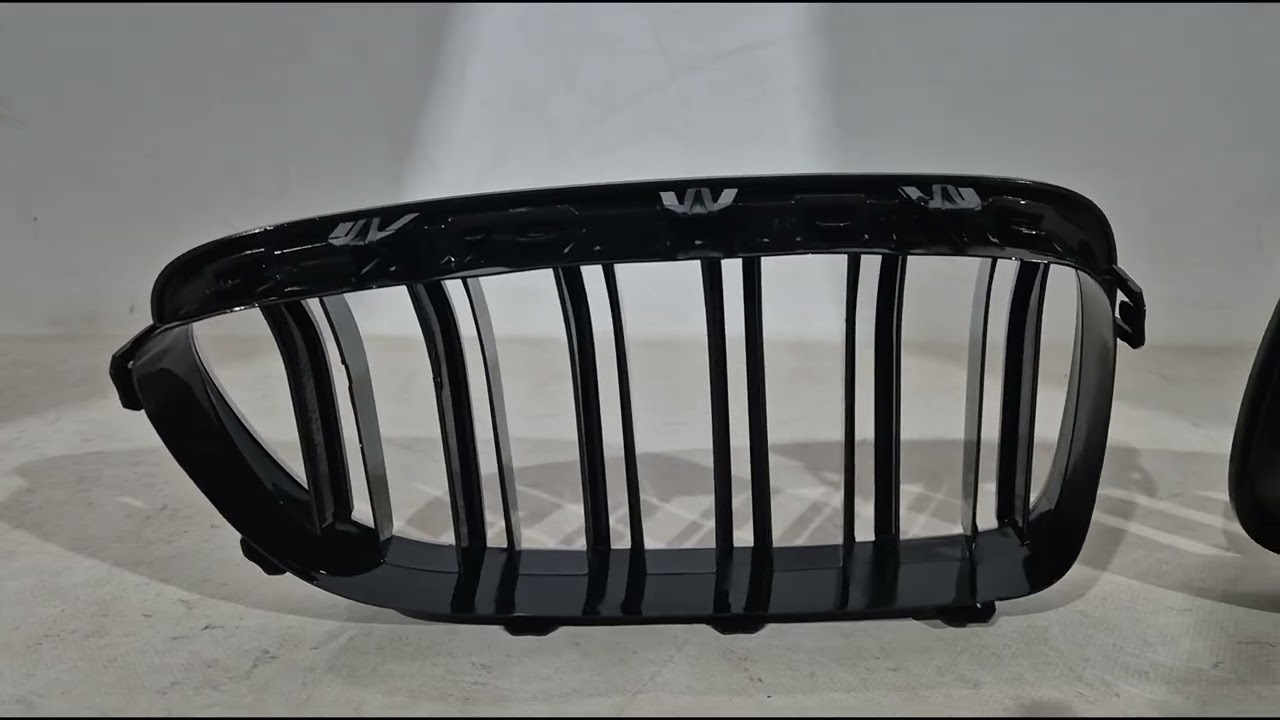 BMW 5 серія F10/F11 2010-2016 рр. Ніздрі M-Look (чорний глянець) Video 1