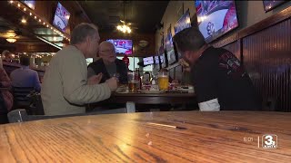 Oscar's Pizza & Sports Grille Super Bowl prep
