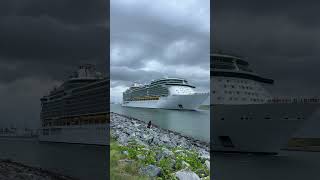 Independence of the Seas sounding her horn! #Shorts #independenceoftheseas #cruiseship