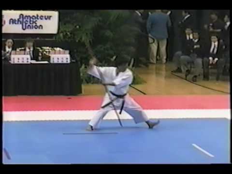 Hanshi Kiyoshi Nishime Breaks Bo Staff Mid-Demo | 1998 AAU Nationals Yamanni Chinen-Ryu