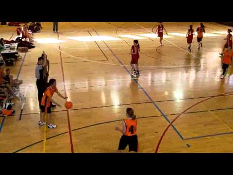 mcdrego UESC  -  ESCOLAPIS SARRIA  26-03-2011