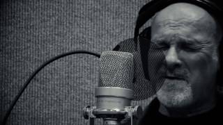 Paul Carrack and hospices choir record "The Living Years" at Abbey Road
