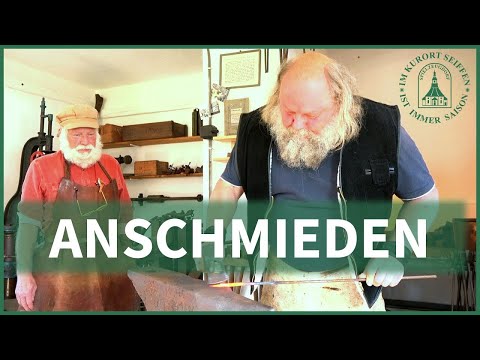 Anschmieden - die "neue" Schmiede im Freilichtmuseum Seiffen