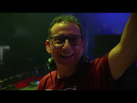 Peke - Set exclusivo La Esencia