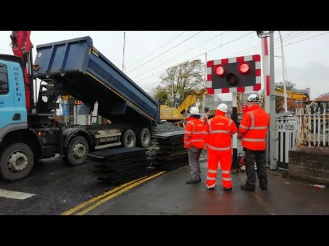 Irish Rail Level Crossing Engineering Works/DART Line/Lansdowne Road & Merrion Road. 26th Oct 2019.