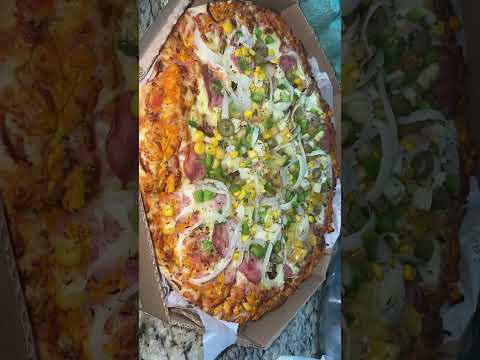 Caetanos Club pizzaria 3399942-6235 das 19:00 às 23:00 Minas Gerais, Divino das Laranjeiras .