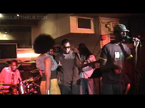 Can A Sista Rock A Mic Featuring Sy Smith