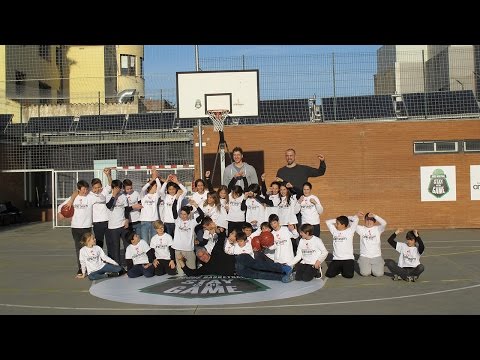 One Team and Stay In the Game together for social integration through basketball