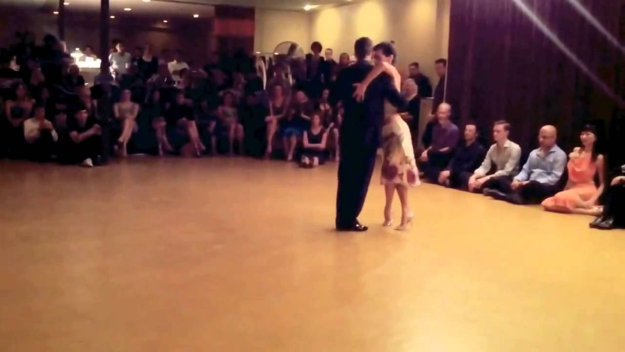 Video thumbnail for Guillermo Cerneaz and Marina Kenny — "Bahía Blanca" — 1/2 at El Abrazo