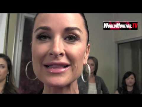 Kyle Richards arrives at the Clorox Lounge Last Comic Sitting Comedy Contest
