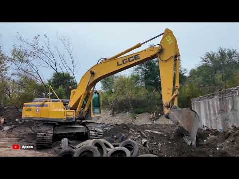 Почти 500 метров реки Объяснения расчистили во Владивостоке.