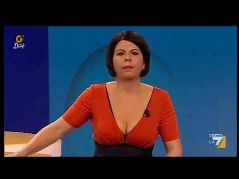 G'DAY with Geppi Cucciari 18/05/2011 - Say it in 7 seconds