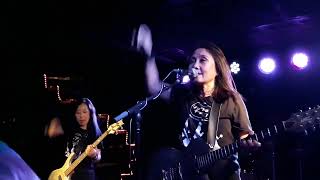 Shonen Knife-&quot;Sushi Bar Song/Antonio Baka Guy&quot; encore live at Subterranean Chicago,IL 10/1/2019