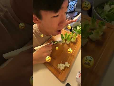 Do you eat the Stem? Cause it’s honestly the best part…#veggies #snackhack #bokchoy