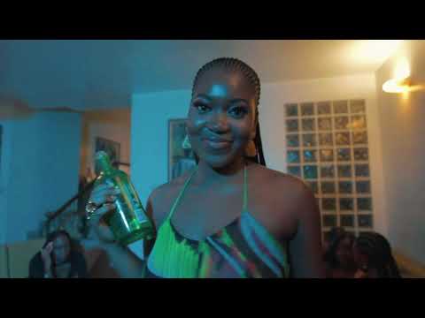 Studio Magic x Fresh L FT Moelogo - VVS ( Visualiser )