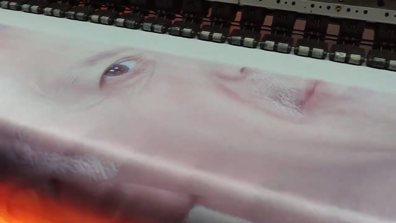 Saten Kumaş Poster Baskısı