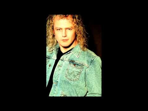 Gary Hughes - blonde angel '93