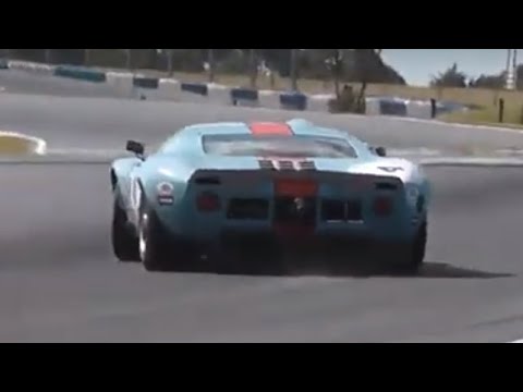 Gulf Ford GT40 great sound Gelscoe Motorsport recreation driven sideways 2014 Phillip Island Classic