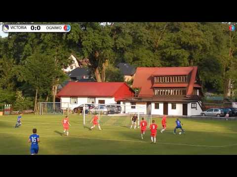 Skrót meczu: Victoria Witowice Dolne -  Ogniwo Piwniczna-Zdrój 2:0(0:0)  11.06.2017r