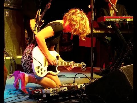 Samantha Fish 2017 10 20 Tampa, Florida - Skipper's Smokehouse - Full Concert - 2 Cam Mix