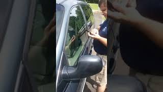 Russian way to open locked Chrysler Town and Country(part 1 - unluck)