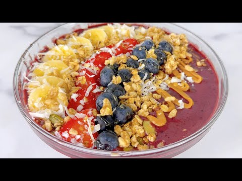 HOW TO MAKE AN ACAI BOWL!