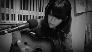 A Journalist falls in love with deathrow inmate #16