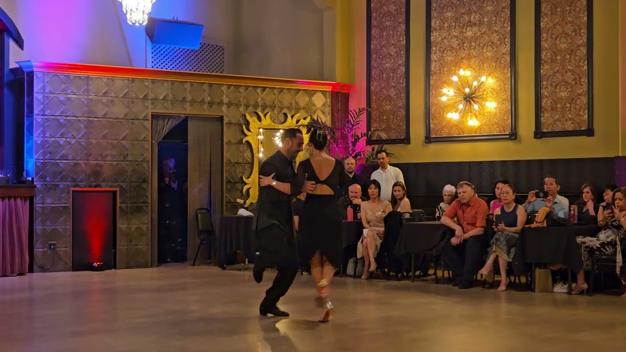 Video thumbnail for Fausto Carpino & Stephanie Fesneau at Verdi club (2 of 2)