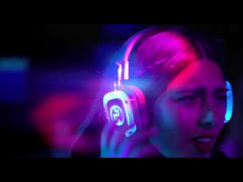 Anteprima video "Silent Disco Party" su Lyrium