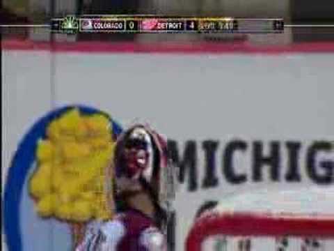Avalanche @ Red Wings 4/26/08 Game 2