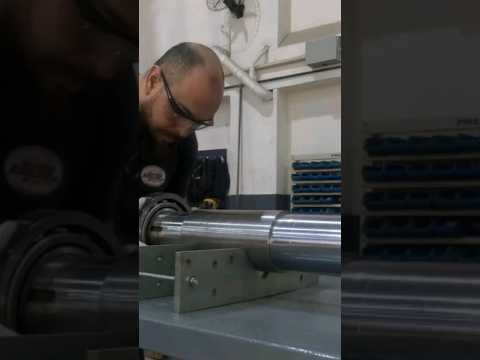 Instalação de rolamentos com aquecedor Indutivo SKF #industria #eletrica #manutenção #engenheiro