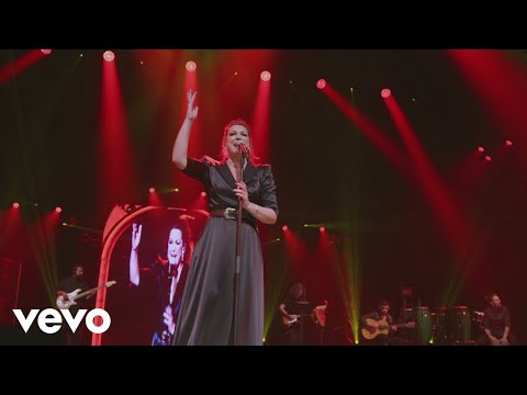 Videoclip de De Boca en Boca/ Aire de Molino/ Quién Te Va a Querer/ El Color del Agua "Tangos" (En Directo) — Niña Pastori