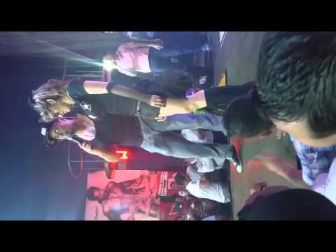 I love 90's halloween .. 2015